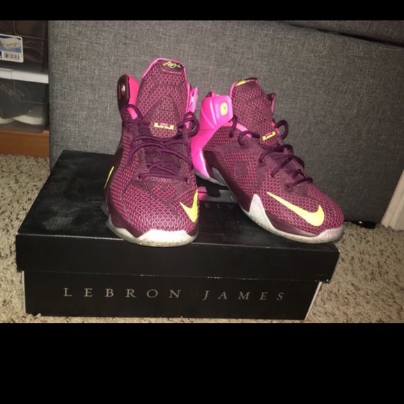LEBRONS - Picture 1 of 3